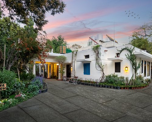 Big Property For Sale In Prithviraj Road Delhi - Mittal Co.